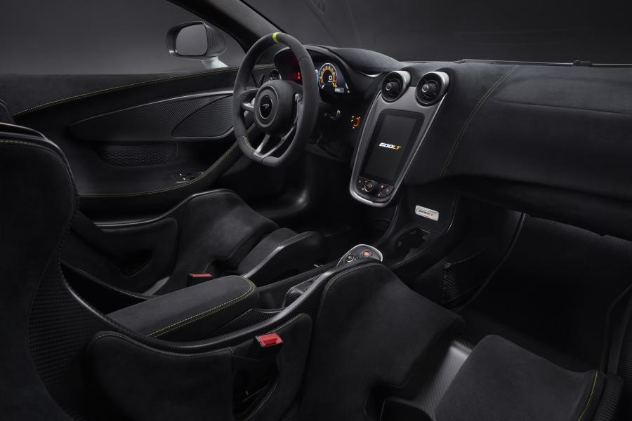 Интерьер McLaren MSO 600LT Spider 2019 года  (WW) (фото 4 из 11)